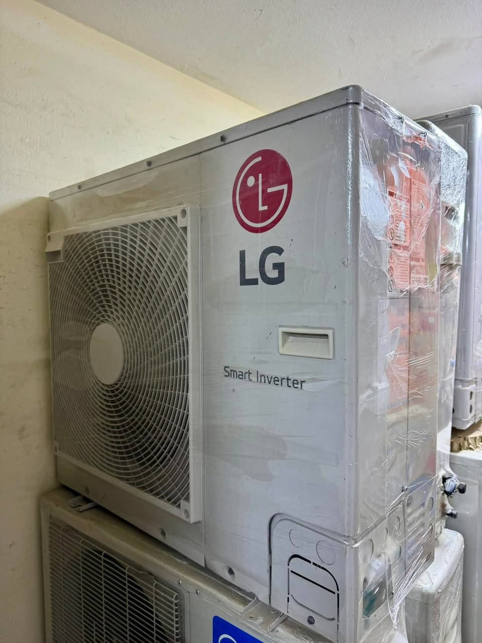 سبلت ألجي انفيرتير 3 طن شغال بلادي كلة كامل نقص فقط بواري غاز 410 تدفئة تبريد مامصلح ابد سعرة نهايتة مليون مكاني بغداد السنك الاستفسار ***********
