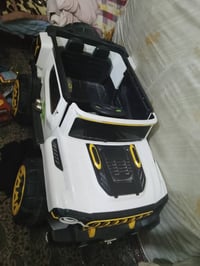 سياره عل شحن  جديده تفاصيل عله هذا رقم 07723516264