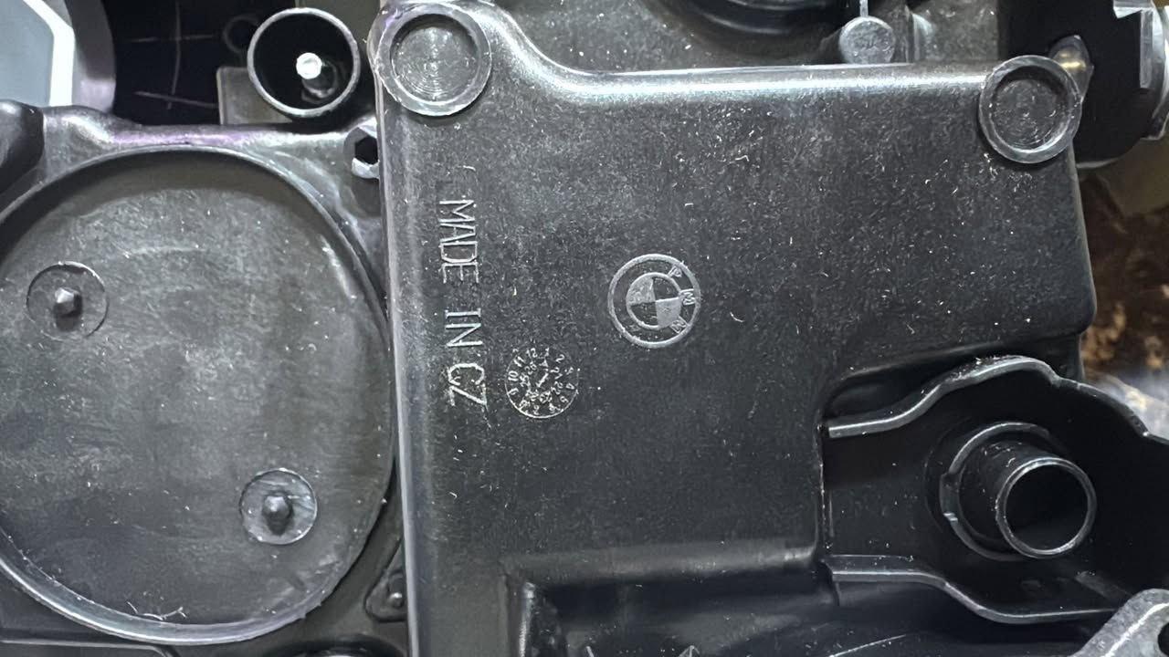 السلام عليكم مازدات BMW 5 series G38 525
جديد غير مستعمل 
الصناعه چيكي 
550الف


**إذا كنت صاحب هذا الإعلان وتريد حذفه لأي سبب، رجاءا أرسل رسالة إلى الدعم الفني**