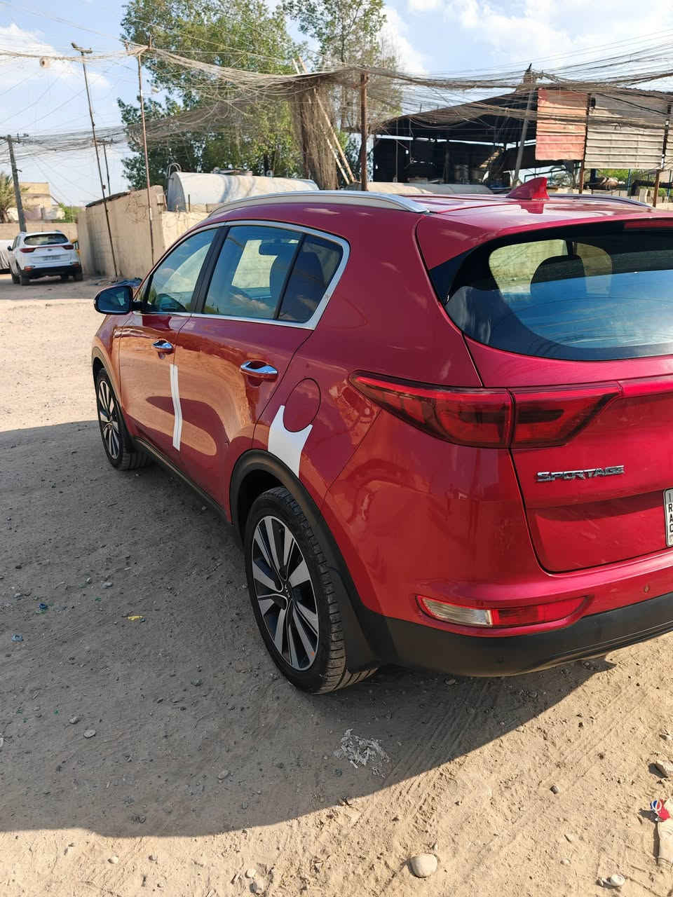 سبورتج 2017 خليجي بيها كم شخط محرك 2000 دوش قطعتين تبريد رقم بغداد بسمي سعرها 175 موبايل ***********
