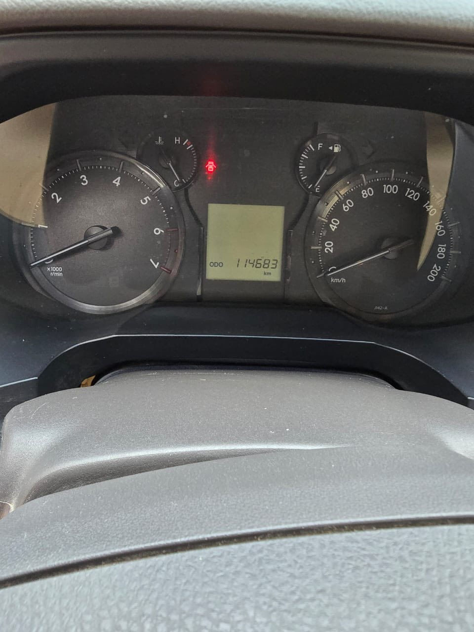 برادو 2018للبيع رقم اربيل بأسمي
جي اكس ار بدون صبغ عدا شخط بين الباب والجاملغ الخلفي تم تصليحه على البارد وتكحيله 
ماشيه 120 
   بصمه عدد 2
 فتحه تغليف جلد  شاشه كبيره  السعر370 وبيها مجال بسيط
السياره  بالعماره الاتصال على الرقم فقط
 ابو علي ***********
