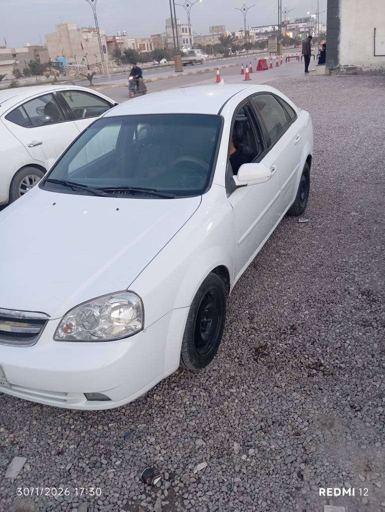 اوبترا 11 ذي قار سنويه بعدها سونار موجود ما مصبوغه محركه بي ضعف قليل سياره تمشي ما بيها شي سعر 68وبيها مجال  ***********
