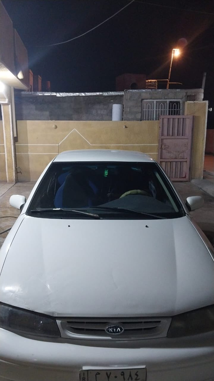 السلام عليكم 

للبيع للبيع
كيا سيفيا 
موديل:1995
رقم :بغداد
محرك:مسكر
كير عادي 
المكان :صلاح الدين/بلد/ناحية يثرب
السعر 39وبيها مجال
للاستفسار:***********
