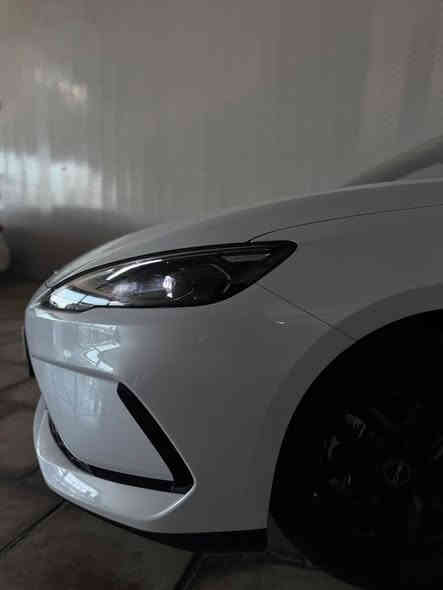 19 مليون صافي بدون دلاليه فقط يم معرض بغداد المركزي 
‭0773 655 0667‬ 
***********
