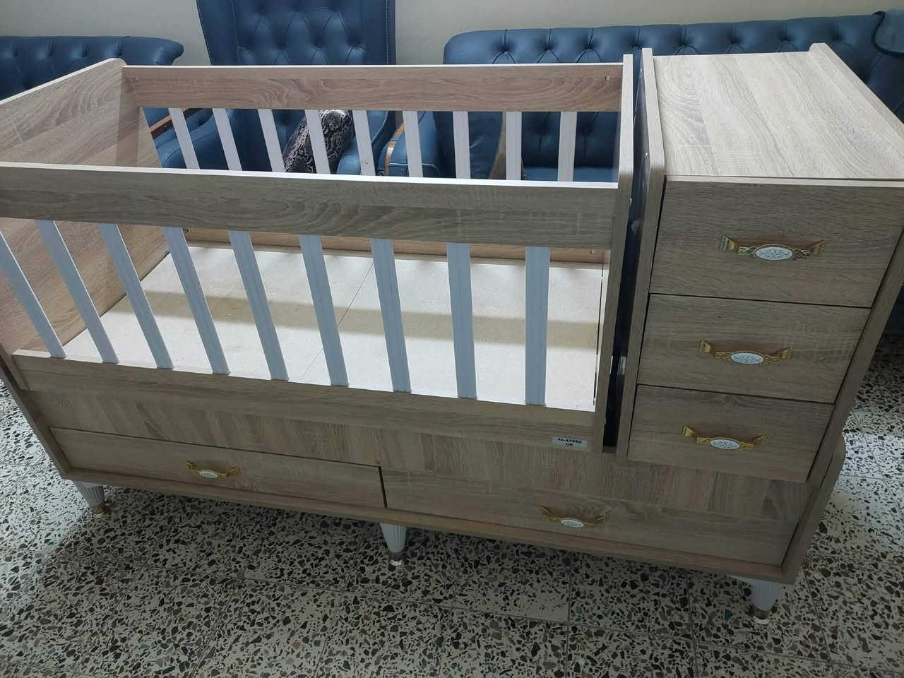 مكلفة بالنشر للبيع سرير طفل وهزاز سعر ١٣٠ الف


**إذا كنت صاحب هذا الإعلان وتريد حذفه لأي سبب، رجاءا أرسل رسالة إلى الدعم الفني**