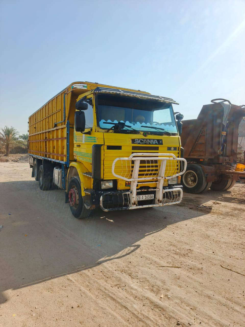 السلام عليكم  سكانيه شاصي سحال 112 محرك 112ونص كير 5×5 رقم نجف الماني مجدد شاصي مكفول  مكان البصره  ***********
