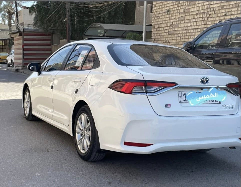 السلام عليكم عندي كورلا هايبرد 2024 السيارة كفاله عامه من الصبغ والضربه والتبديل والبارد السيارة جديده بمعنى الكلمة ماشيه 27 الف رقم بغداد تحويل ثاني يوم السيارة فول 1/1 
فتحة 
بصمة 
نظام تحكم ستيرن 
نظام نقطه عمياء 
حساسات اماميه خلفيه 
نظام تحديد مسار 
شاشة كبير 
سايد بريك بصمة 
ابل كار بلي 
كامرة خلفيه 
توقف ذاتي 
اوتو هولد 
قطعتين تبريد 
وباقي المواصفات المعروفه للفول 
مكاني بغداد 
السعرررررر 147$ 
للاتصال 
***********
