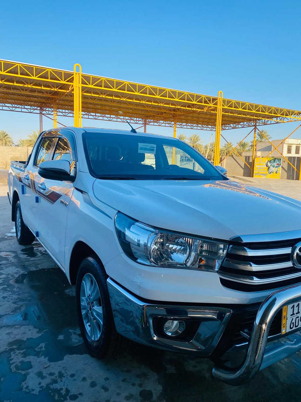 السلام عليكم 
للبيع هايلوكس م.19ساز ساير اوتو رقم بغداد دولي تحويل ثاني يوم مباشر مواصفات السياره كشنات تدفئه+تبريد شاشه+كامره حساسات خلفيه تحكم بالستيرن قطعتين تبريد بيانو ثلج اشاير بالمري سبير مانازل طفايه كير ومكينه شركه شرط ومكفوله كفاله عامه تخم تاير جديد السياره مال جناي ماتصرف عليه كلشي.. السعر ٢٥٥وبيه مجال قليل 
مكاني صلاح الدين قضاء بلد 
الاستفسار ***********
