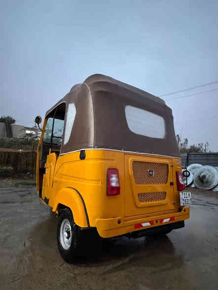 من رخصت الادمن سلام عليكم تكتك 2022 رقم انكليزي ثاني يوم احولك   تكتك كفاله ماعده المحرك مفتوح مبدل بيها بوشه وبستم تكتك حلوه ونصبتها حلوه بس محرك مفتوح سعرها 9500 مكاني القوس مال حسينيه مال راشديه 
***********
