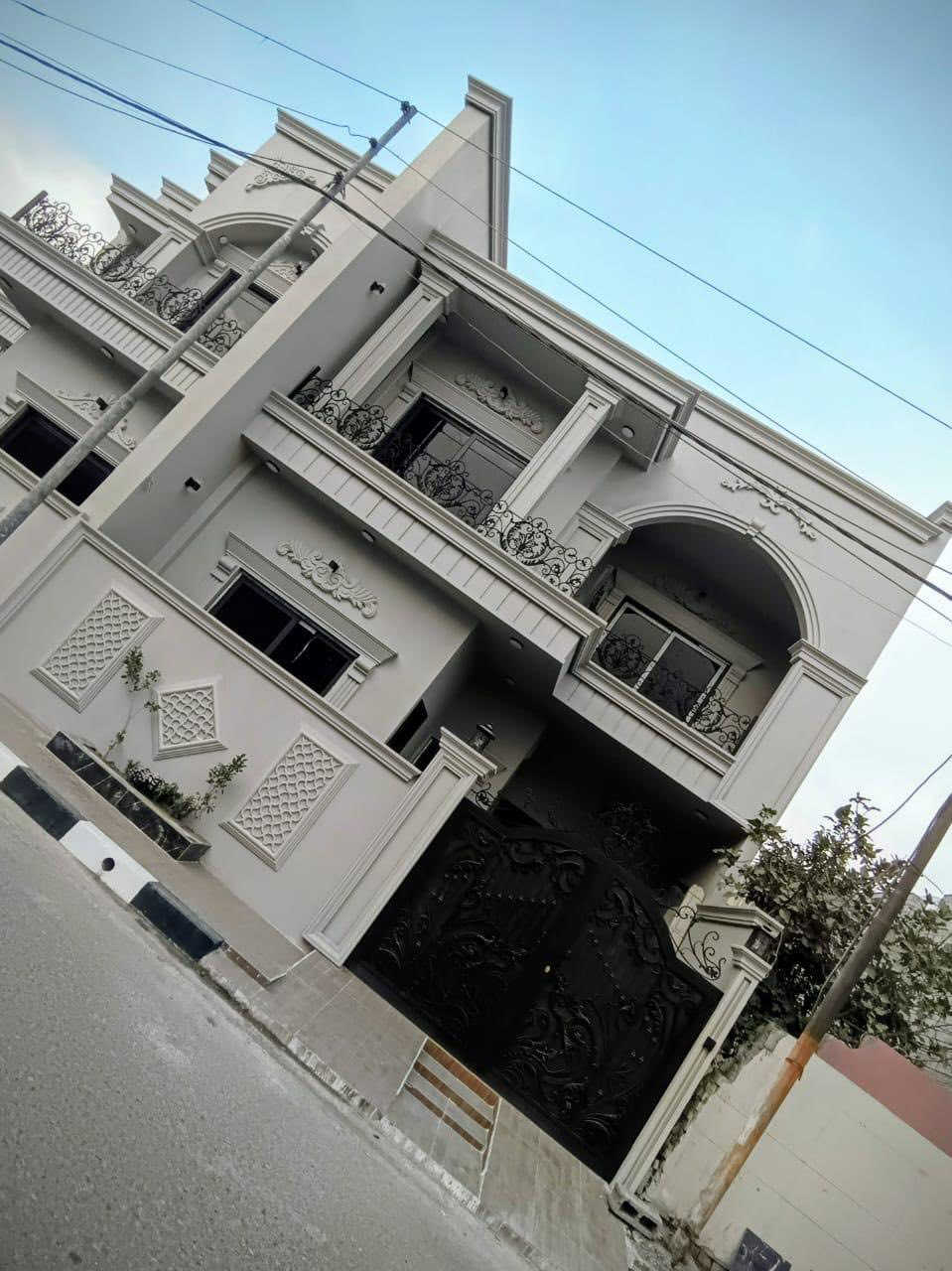 🏠دار صفر بناء حديث
   موقع مميز للبيع
~~~~~~~~~~~
البيت فول فول✔️
نظام دكت سقف مغربي✔️
دبل جام المنيوم✔️
~~~~~~~~~~~
طابو ملك صرف✏️📋
~~~~~~~~~~~
📐المساحه:110
📐الواجهة :-8م
شارع  10م
~~~~~~~~~~~
📍الموقع :طريق بغداد قرب جبهه تركمانيه 

~~~~~~~~~~~
💸السعر :علق تم يوصل السعر
~~~~~~~~~~~
يحتوي الطابق الاول على:-
كراج +مطبخ+استقبال
غرفة +صحيات 
~~~~~~~~~~~
يحتوي الطابق الثاني على:-
هول +صحيات + 
غرفتين نوم
~~~~~~~~~~~
~~~~~~~~~~~
للاستفسار اكثر الاتصال على
***********📱
~~~~~~~~~~~
نستقبل جميع العروض 
🏠السكنيه  🏛️التجاريه
مكتب عدن بدايه سايدين عدن مقابل مجمع جوهره
