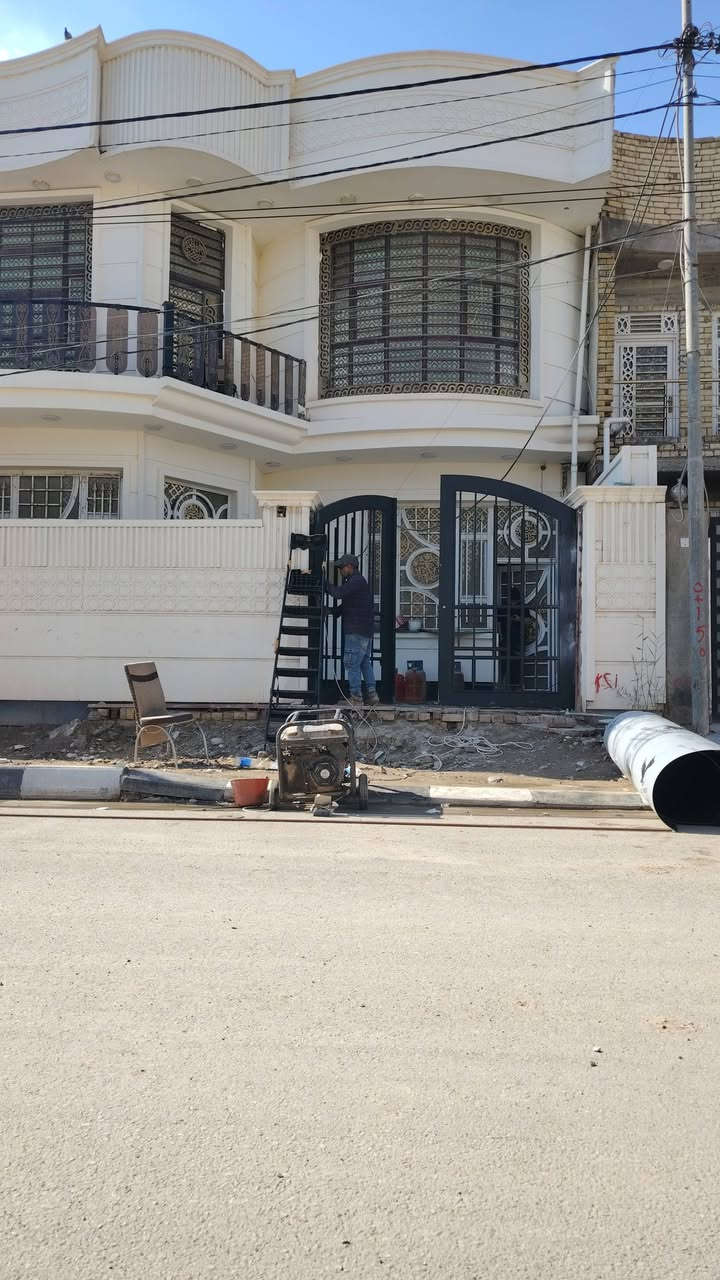 مجمع الكوت الكبير
لتبديل الابواب القديمة المستهلكة
بابواب جديدة وحسب طلب الزبون
وبدون تفليش وعمال بناء لكافة مناطق الكوت
***********
كوت الجديدة قرب البوابة الرئيسية مقابل شركة ببسي بغداد
