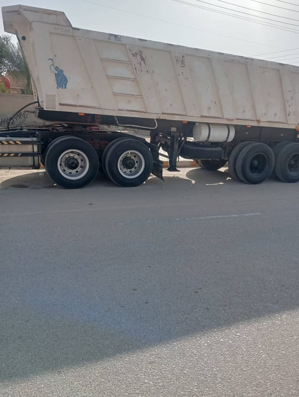 السلام عليكم مان موديل 2008 مكان ذي قار السيارة نظيفة جداً الاتصال علئ هاذا الرقم ***********
