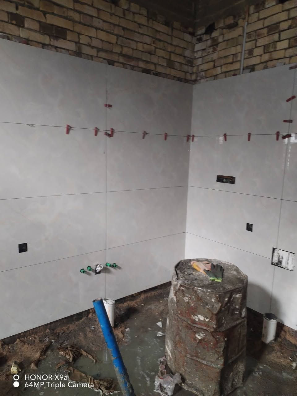 خلفه سيراميك  في ميسان متفرغ حالين شغل  درجه اولا ارضي  جداري بآيات درج ديكورات  مرمر كرانيت حجر كاشي لعنده عمل يتفضل خاص علما نشتغل عاليزر وقراصات ارضي جداري  عالمتر وباليوميه
***********
