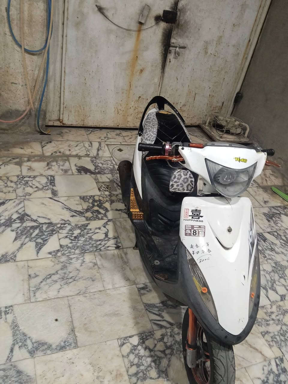 سلام عليكم دراجة للبيع ماكس عدلة دراجة بلاد من كلشي نكرة سلف اب كل وقت بيهة تزويد خارجي اويالة اودبالات مكينة اتخبل شلعة اومعدل زوج تاير جديد سعر 425 اوبيهة مجال مكان بغداد العبيدي شارع عشرين رقم ***********
