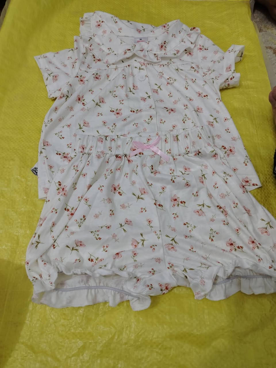 سلام عليكم بنات عندي ملابس أطفال بات بات شليف وعندي فرفوري سديت مشروعي وهسه اريد ابيعهن شلعه هاي كم قطعه منهن  بسعر مناسب يريده يدخل خاص


**إذا كنت صاحب هذا الإعلان وتريد حذفه لأي سبب، رجاءا أرسل رسالة إلى الدعم الفني**