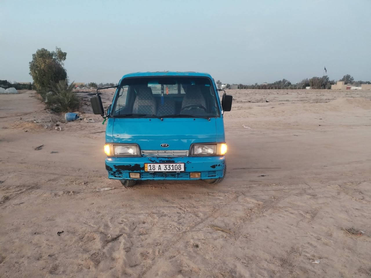 كيا للبيع موديل 93 سياره باسمي تحويل مباشر الاستفسار***********
