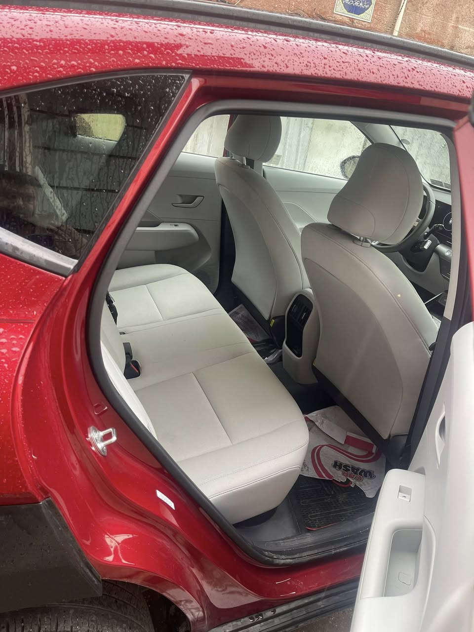 كونا ٢٠٢٤ محرك ٢٠٠٠ دوش صبغ جنطه فقط سياره جديده 
ماشيه ١٣   رقم بغداد بسمي سعرهه ١٧٥ ورقه مكاني بغداد الكرخ رقمي ***********
