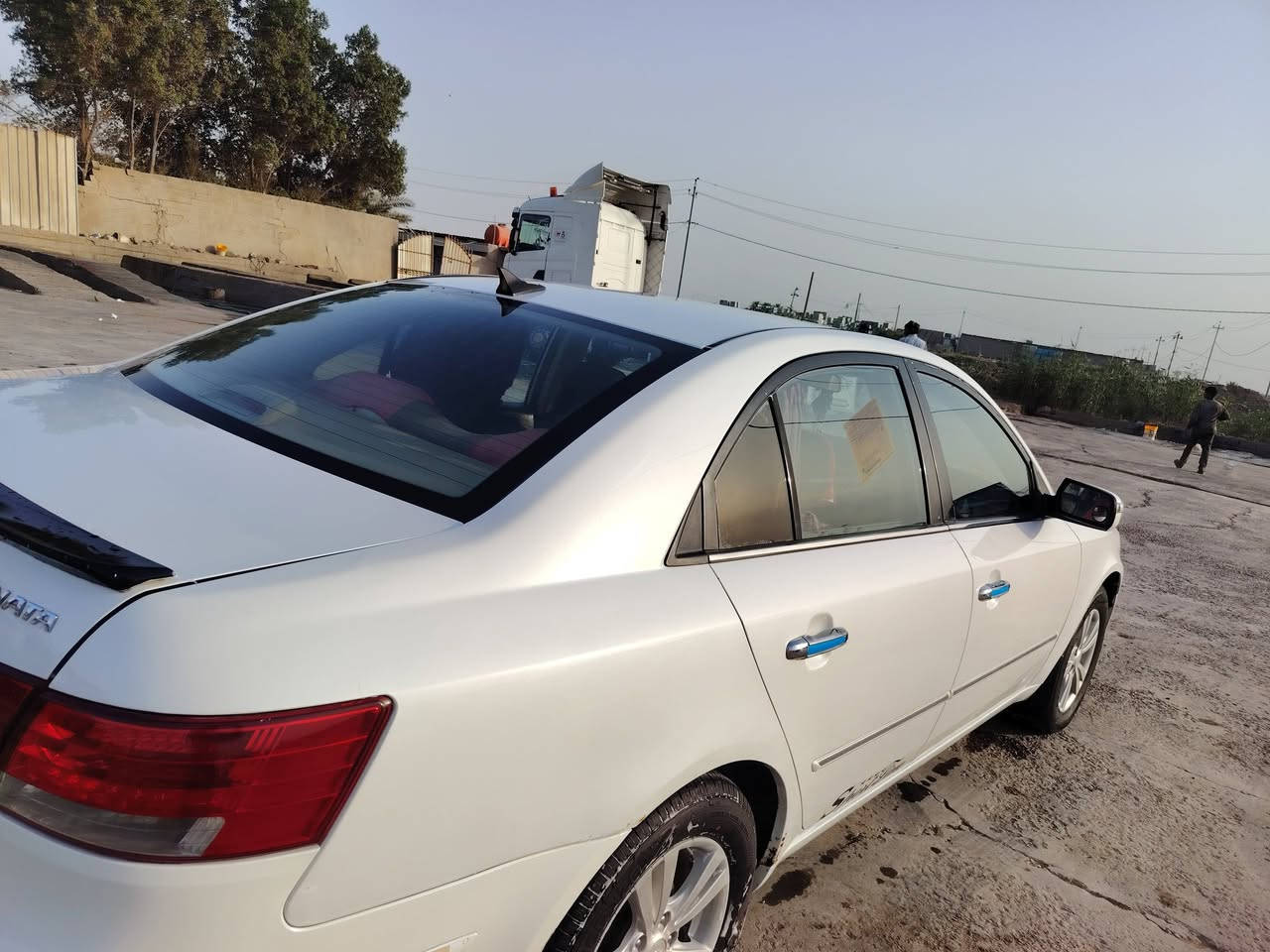 السلام عليكم سوناتا 2011 فول مواصفات بيه بارد قليل محرك 2400 للاستفسار *********** /***********
