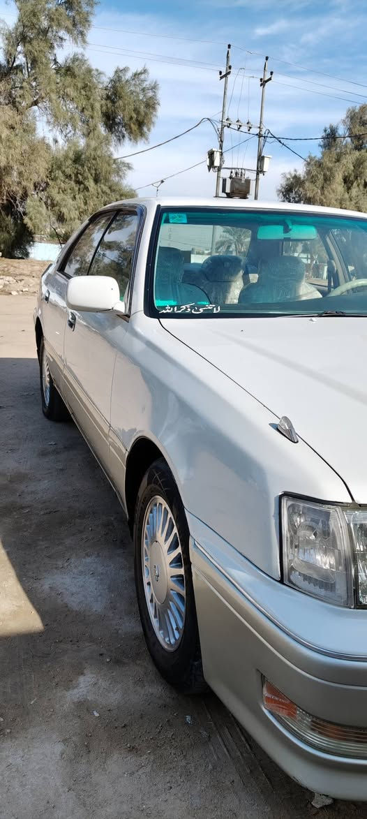 سلام عليكم من رخصه الادمن
راس الثور فلات 1997تحويل ثاني يوم 
رقم بصره انكليزي بأسمي
كفالة كافة الاصوليات من كص ونقل وكير
ومكينة300vvt
 حدادية خلفيه جديده صارلي شهرين من مسويه ✅
وحدادية اماميه نص عمر
كهربائيات من الجاملغ لجاملغ كله شغاله 
وتبريد شغال 
لايت زنون اصلي
دشبول ايسر بلاد
كلشي اعرفة بالسيارة كاتبة والباقي شوف العين 👀
السعر 110وبيها مجال قليل 
العنوان بصره ام قصر
***********
