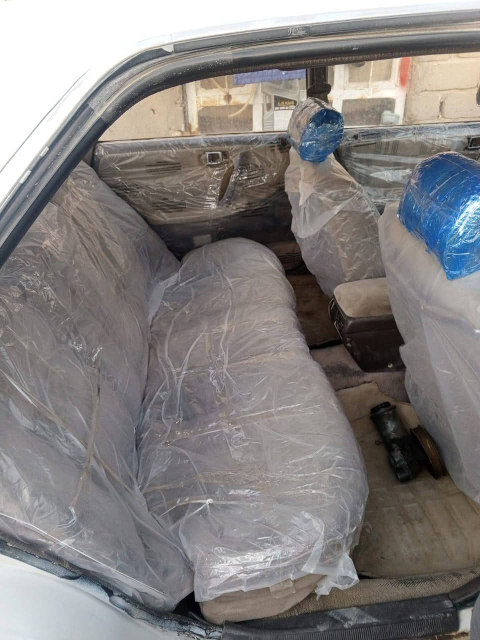 السلام عليكم هارتوب مديل91 للبيع كير محرك حداديه شرط كهربائيات كله تشتغل سياره مكفوله من ضربه مصبوغه عام أثر جراد الاستفسار عل رقم *********** مكلف بل نشر هاذه صاحب سياره وخابرووو
