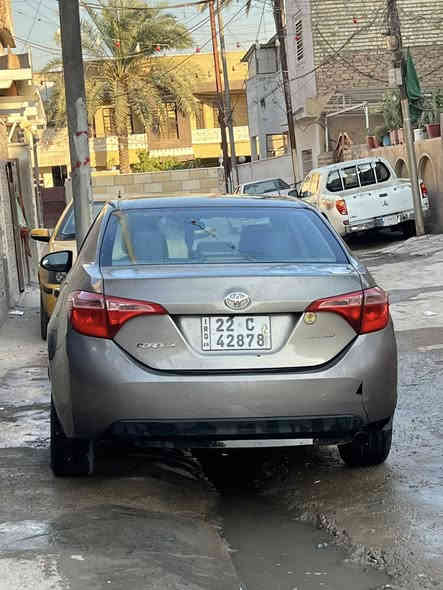 سلام عليكم شباب تيوتا كورلا 2017 للبيع رقم شمالي جديده وارد امريكي محرك ١٨٠٠ دوش المرغوب لون فيلي محرك كير مكفولات وخير من الله سياره ماشيه 98 الف تخم تاير جديد صار يومين من شديتهن تحكمات ستيرن شاشه بلادي رادار منضومه زنون سياره بيها ملاحضات السعر 105 وبيها مجال مكاني بغداد الامين الثانيه ***********
