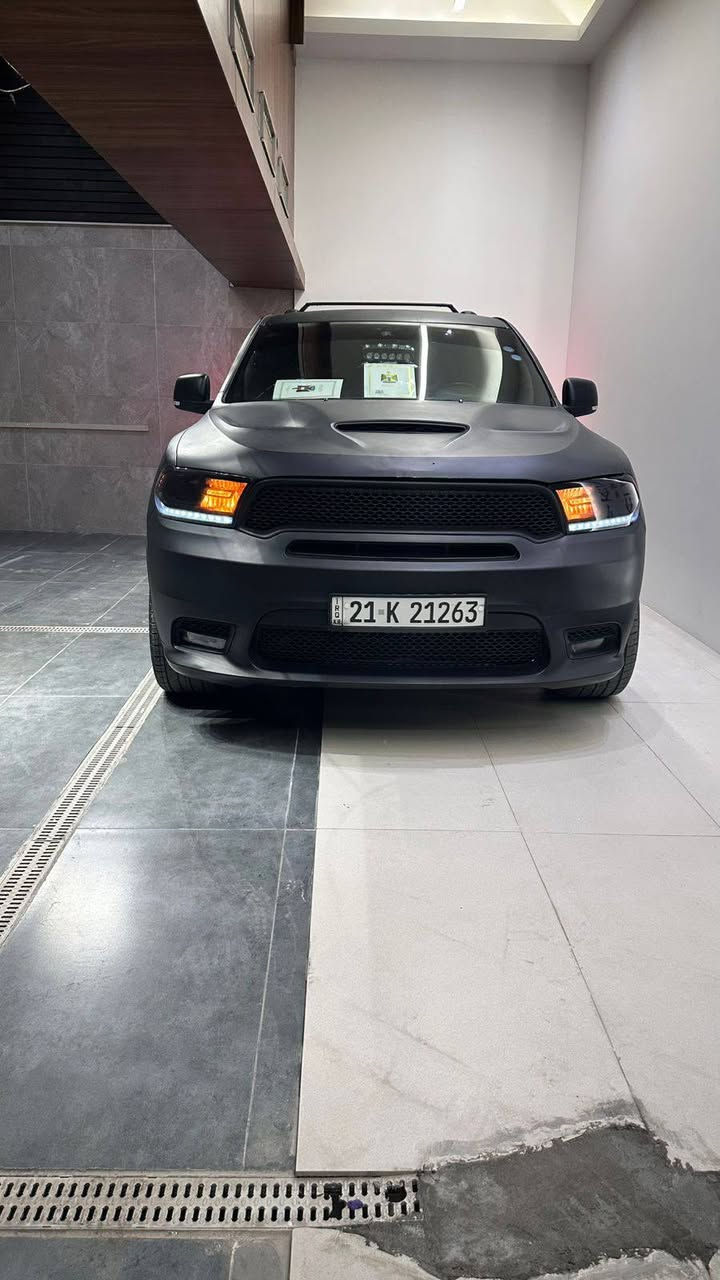 دوج دورنكو موديل 2016
محرك 6 سلندر 3600
بساتم 2014 يعني بانزين عادي دوانز انسى مكينه وكير بالكارتون تبريد ثلج 🥶🥶
تخم تاير جديد 
حداديه جديدة
سيارة جاهزه مناقصها برغي 
حادثها جاملغ وبنيد بامريكا وبالعراق الجاملغ الخلفي انطخ عندي
سيارة صابغها اسود طافي جماليه 
بيع فقط بدون مراوس  160$ وبيها مجال بسيط مكان السيارة بغداد الدوره 
للاستفسار ‭٠٧٧١ ٩٩٢ ٢٢١٣
