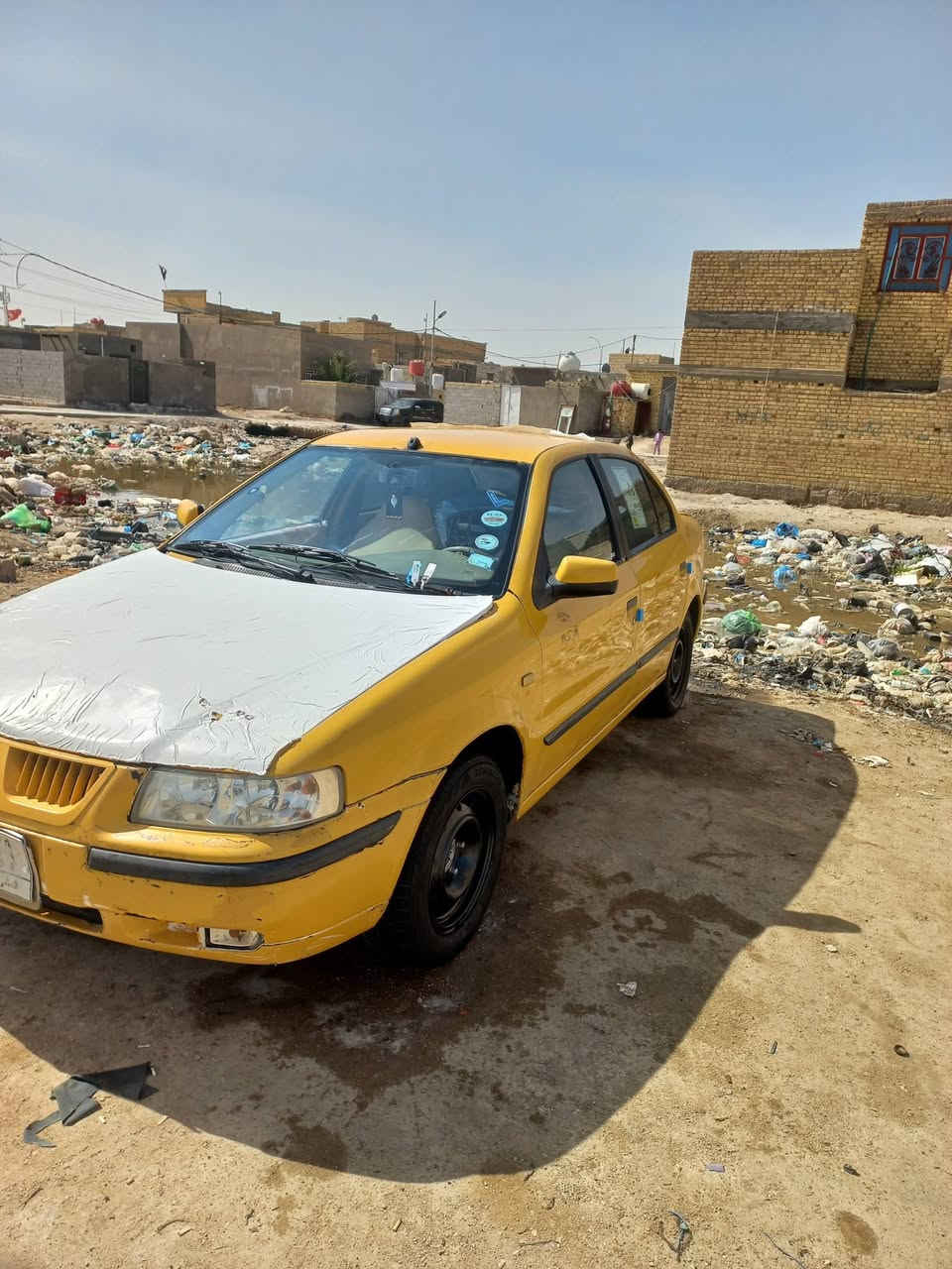 السلام عليكم سمند مديل 2012 مكينه وكير خير من الله كهربايات كله شغاله حداديه وتخم تاير انضاف داخل جديد والكشر مكفول من الضربه شرط تحويل ثاني يوم مصفره هيئه وغرامات وجاهزه السعر 23 وبيه مجال بصيط مكان سماوه رقم الهاتف ***********
