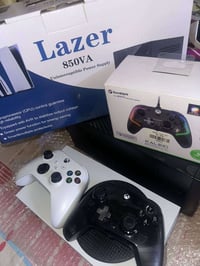 اكس بوكس سيريس اس إصدار 22  للبيع كامل ملحقاته جوستك اصلي مع جوستك كيم...