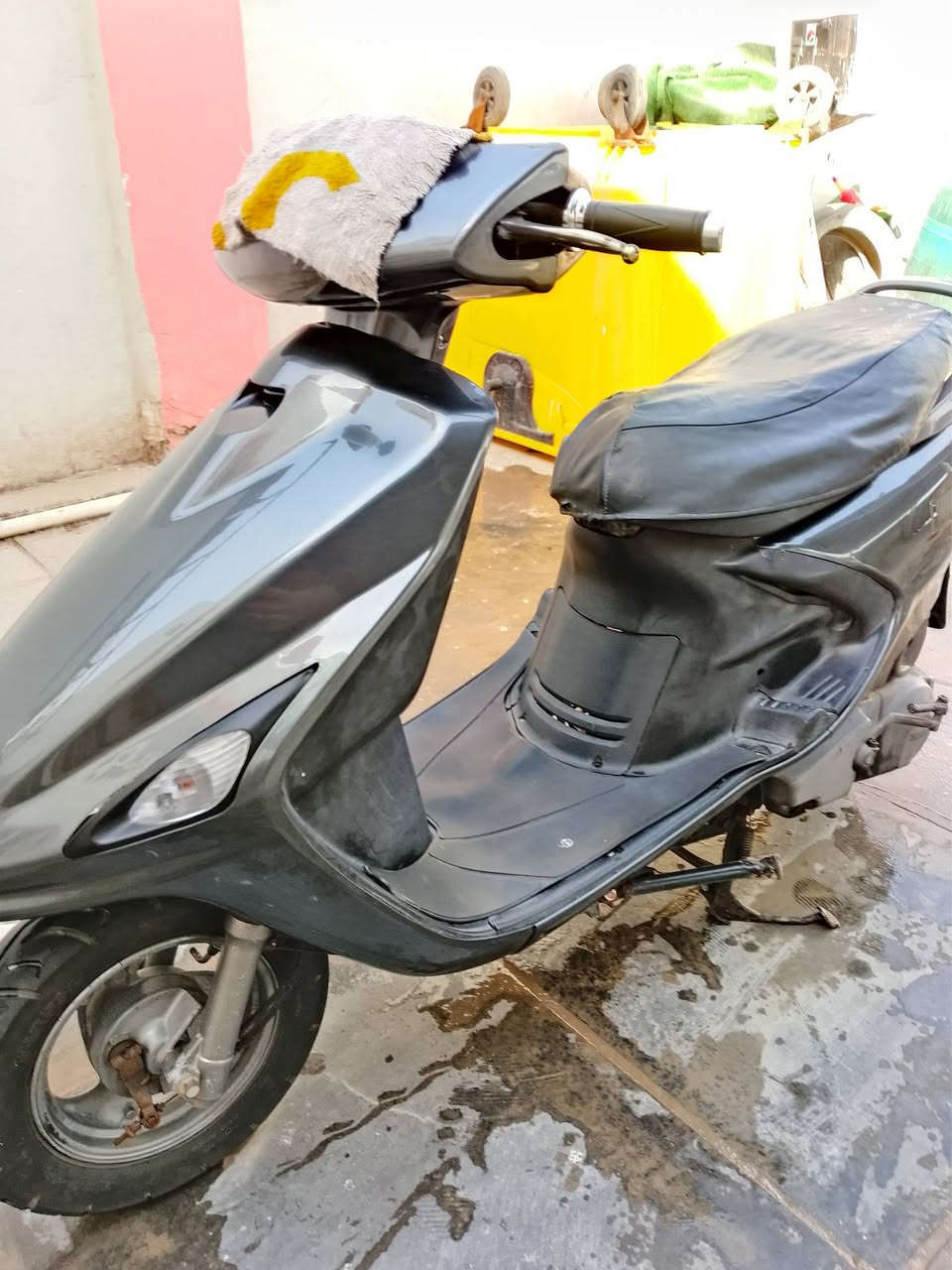 دراجة فراشة 🦋 
مكينه تخبل حلو ما مفتوحه
كفاله عامه 
لسعر خاص 
رقمي *********** مكاني ديوانية
