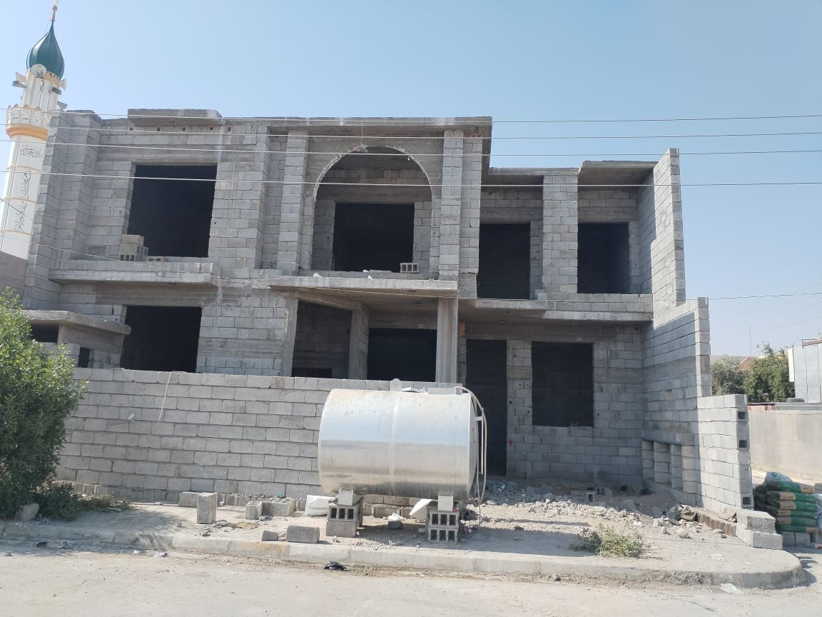 واجهة بيتك.. هي عنوان شخصيتك! 😎🏛️
تصميم وتنفيذ واجهات "كلاسيك حديث" لعام 2026. نشتغل بروح الفن ودقة الهندسة 📐✨. لو كان عرض بيتك 13 متر، عدنا أفكار تخلي بيتك "قصر" وسط المنطقة. 👑
📞 للاستفسار: ***********
