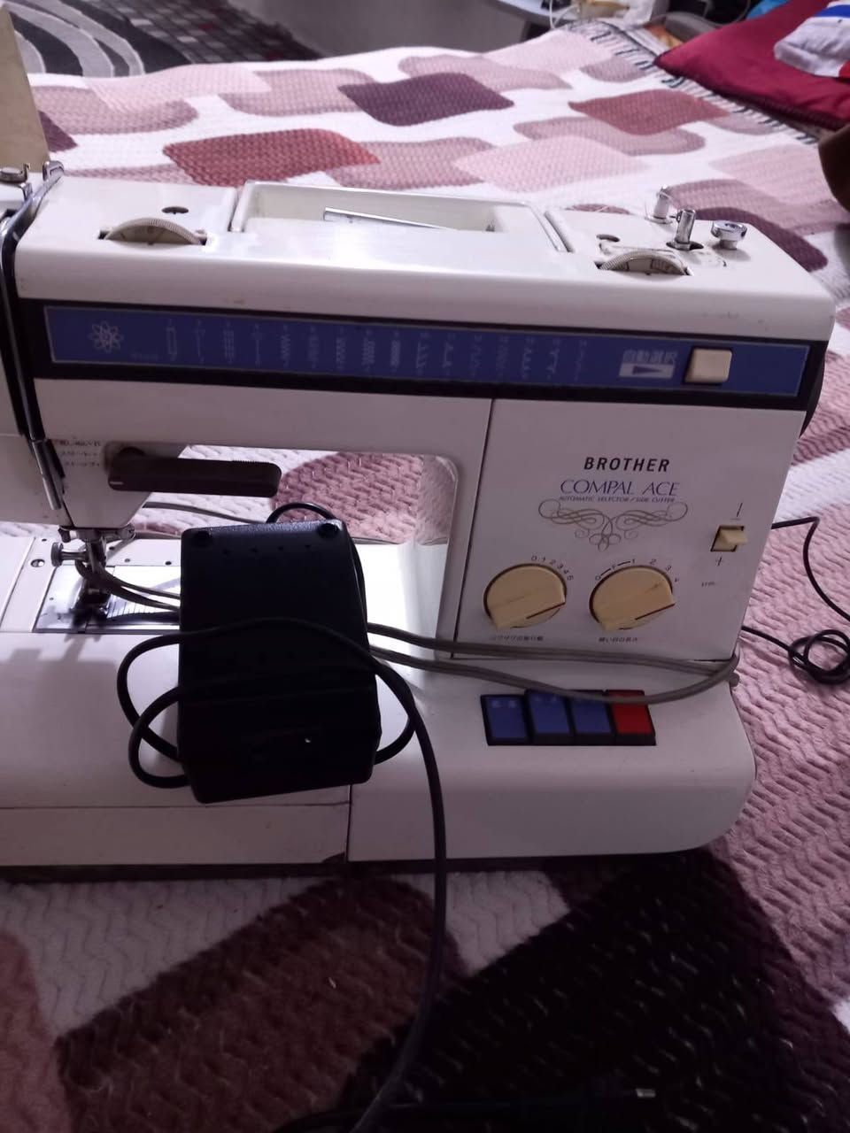 السلام عليكم مكينه بلذر ودلاكة رجلين للبيع المكينه 125والدلاكه 
30 مكاني حي الجزيره


**إذا كنت صاحب هذا الإعلان وتريد حذفه لأي سبب، رجاءا أرسل رسالة إلى الدعم الفني**