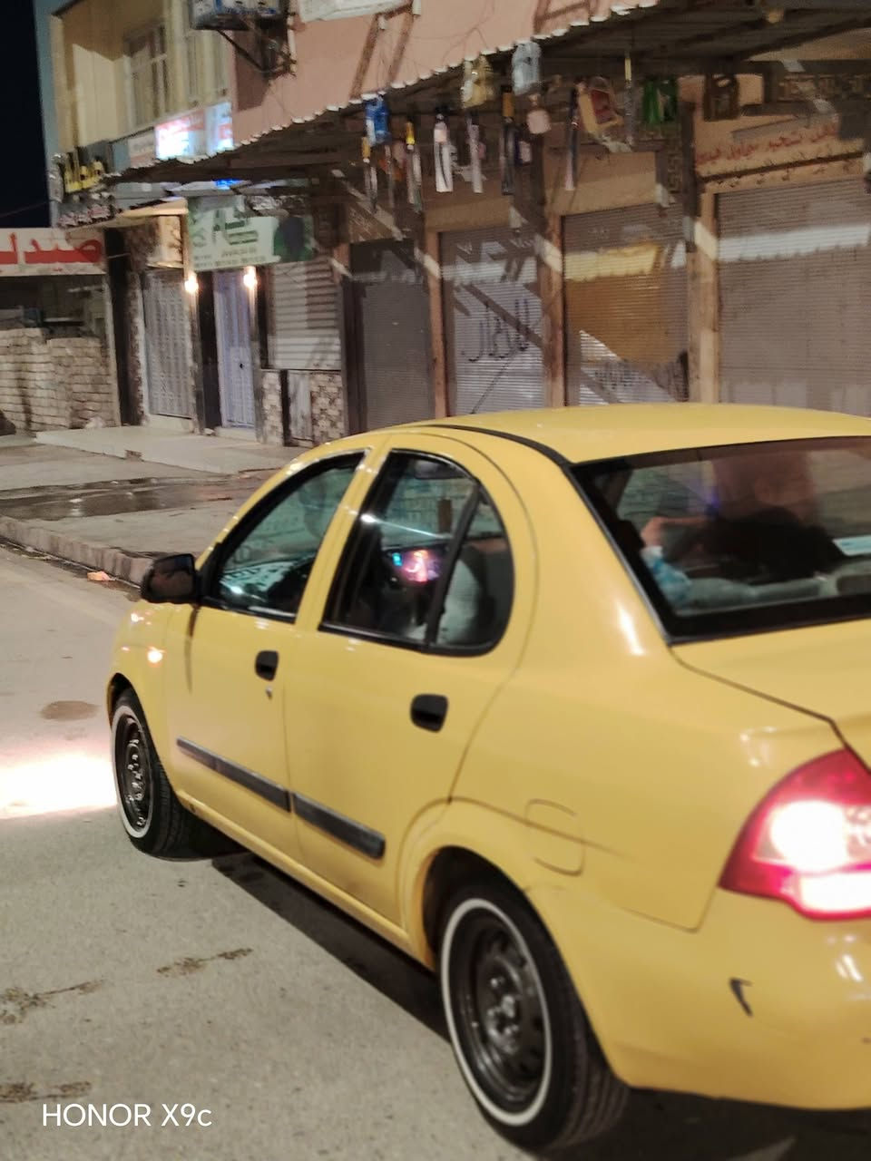 للبيع طيبه 2016 رقم بغداد سنويه ٢٠٢٧ تصقط قطعتين صبغ بدون ضرر مكينه وكير شرط السعر ٤٦ وبيها مجال رقم  ***********    ***********
