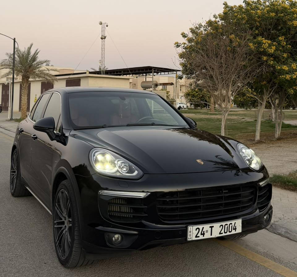 *بورش كايين s🔥للبيع او مراوس 
*المديل/ 2015 فيس لفت 
*محرك v6 تون توربو / 3.6Turbo / 420hp🚀
*خليجي / كلش جديده
*ماشيه / 104 كيلو متر حقيقي 
*فول مواصفات فئة s 
*جكات 
*باب شفط 
*بنراما 
*كشنات تدفئة تبريد 
*بيه فقط بارد كلش قليل يم علامة كايين 
 *تحكم مقاعد كهرباء
*شاشة لمس
 *داخل مميز جلد احمر مع قماره كنتاره
*جكات
*فور ويل
*بانوراما
*كاميرا خلفية
*حساسات 360
*مانع انزلاق
*خزن ميموري للمقاعد 
*تدفئة تبريد جميع المقاعد
*مثبت سرعة
*بصمة
*مري شفط
*صندوق كهرباء
*مراقبة نقطة عمياء
*هيتر ستيرن
*تعرف على اشارات المرور
*تحكم في درجة الحرارة
*فرملة طوارئ
*مصابيح ليد امامي خلفي
*رادار
رقم الهاتف / *********** 
العنوان / كربلاء 
السعر 40 الف مع رقم المميز
