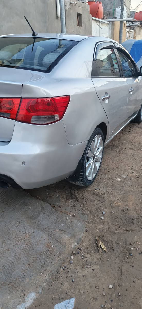 السلام عليكم
سيراتو ١٢سنوية بأسمي تحويل جديد سنوية ٢٠٣٠ تحويل مضمون محرك ١٦٠٠ كير ٦نمرتحكم ستيرن شفتات كير محرك كفاله باتري جديد مبدل وصل الشراء موجود دوشمه جديده سياره كلش حلوه رقم سليمانية السعر ٩٢ وبيهه مجال مكان السيارة الكوفه شارع المطار للإستفسار الاتصال*********** تحياتي لمدير الكروب .
