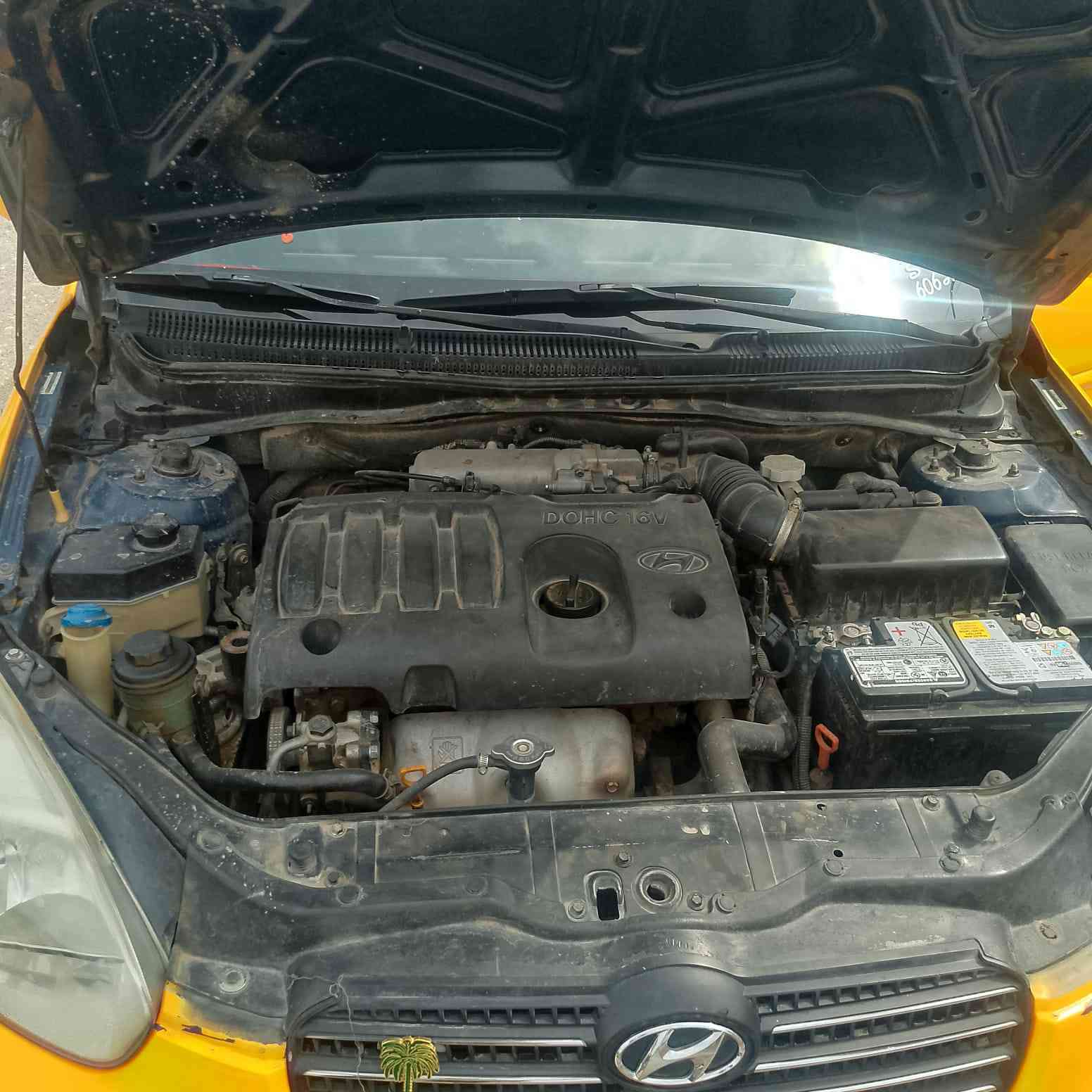 السلام عليكم اكسنت موديل 2009 كلين للبيع او مراوس بكورلا حديث خصوصي  بدون حادث سياره خير من الله مكينه كير بشرط مشروع وطني نقابه صفر سياره مال بيت كلش نضيفه أمريكي سعرها 93وبيها مجال ***********
