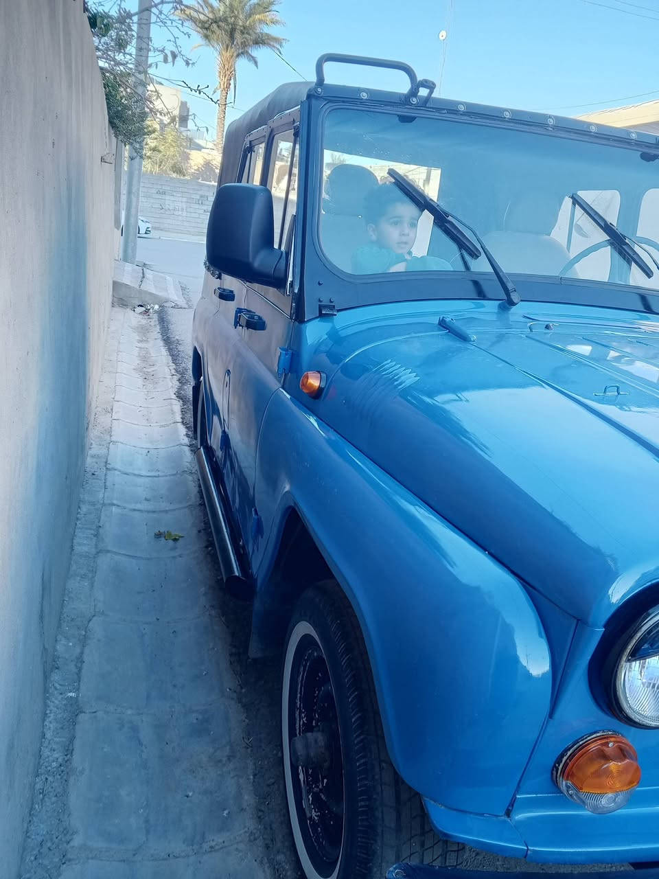 واز للبيع 2000هذا رقمي ***********
