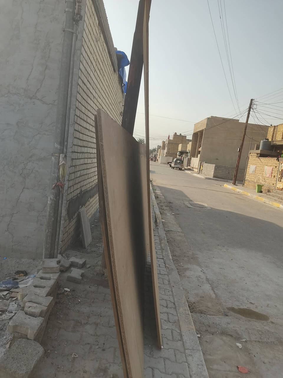 بلاويد خشب 3قطع طول الوحده 3متر والعرض 2متر للبيع مكاني بغداد حسينيه الراشديه خدمات مسقط قرب حسينيه الزهراء للاستفسار خاص موجود اواتصال ***********
