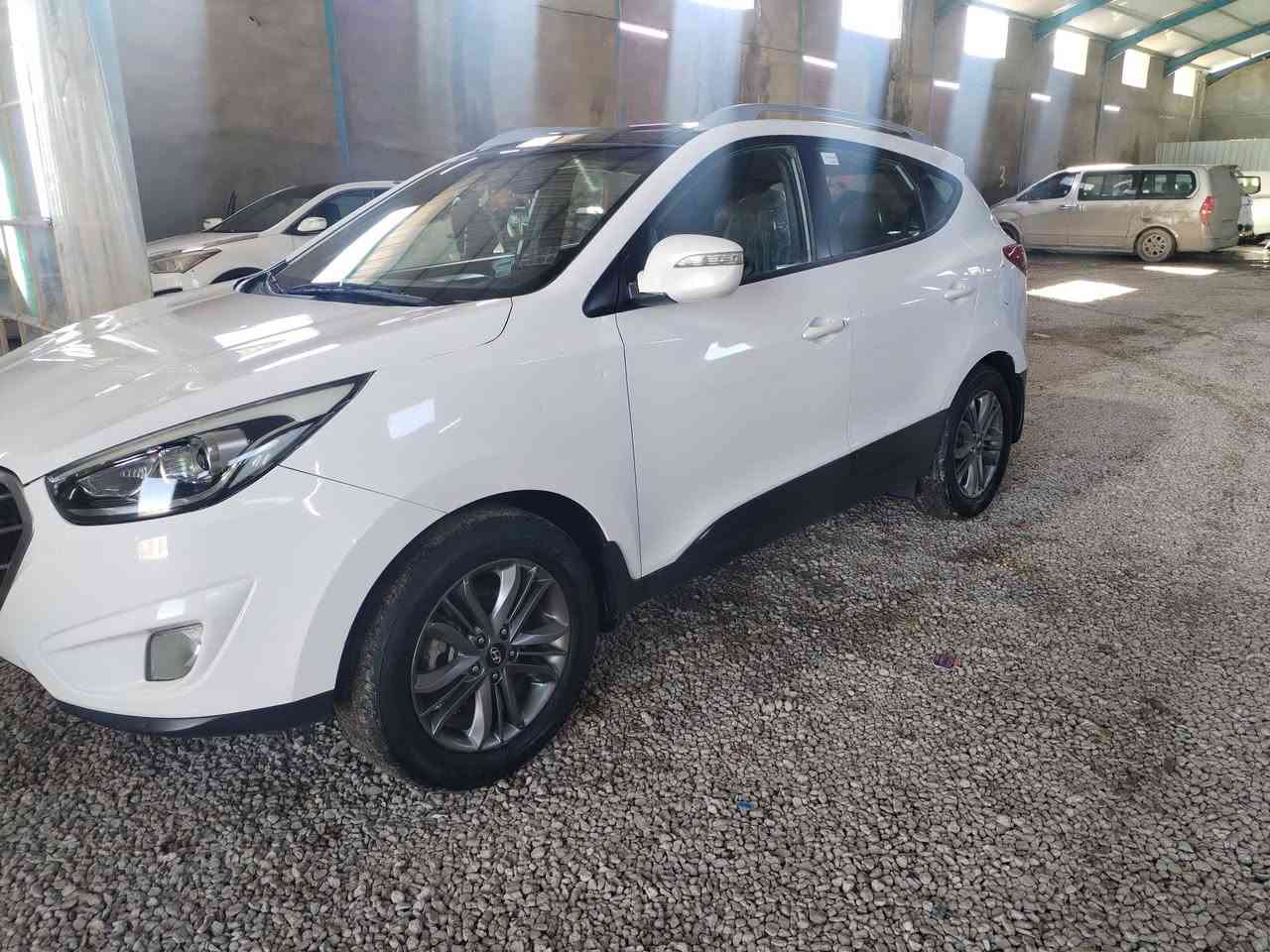 توكسان ٢٠١٤ شكل ال١٦ كفالة عامة
فول لد فول بانوراما جديدة جداا 
ماشية ١٤٠ حقيقي
رقم نجف بسمي
السعر ١٥٥ مكان نجف بيع او مراوس  ***********
