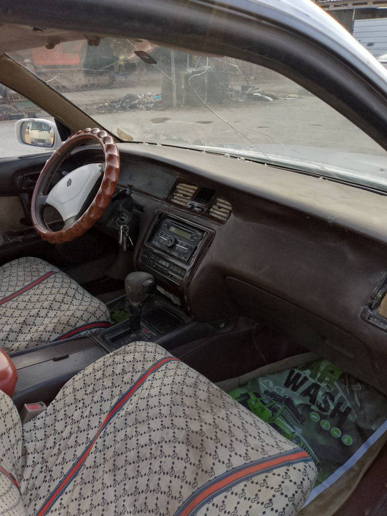 السلام عليكم بطه للبيع محرك وكير نص نضافه حداديه نضيفه نقص تبريد ضربه جنطه خفيفه رقم انبار راعيه بال كوت موديل 92
السعر 40     رقم المبايل ***********
