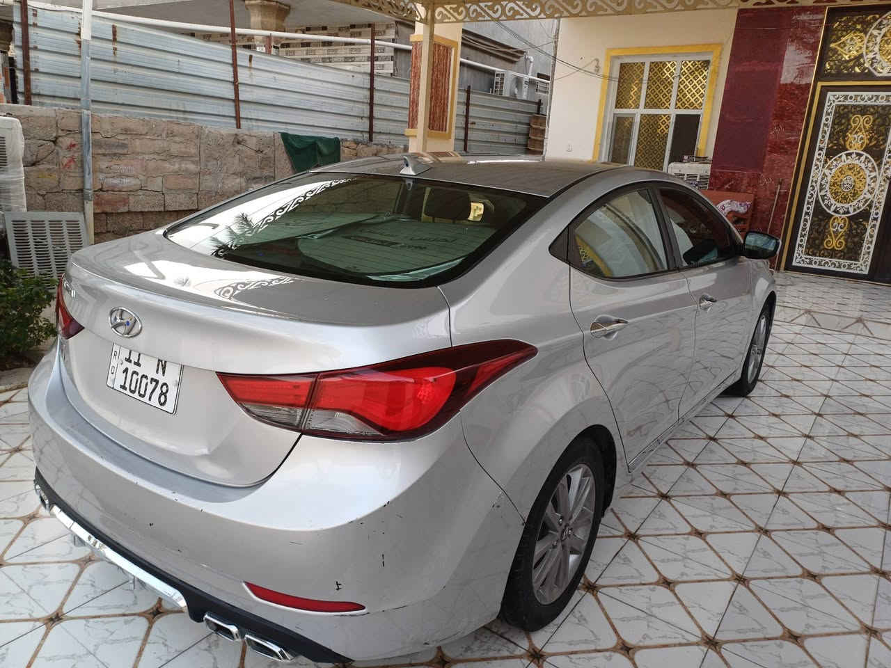 النترا وارد امريكي
موديل  2014 
حادثها بنيد فقط تبديل بقطعة اصلية 
كفالة من لغد وشاصي البقية ليبل واحد 
محرك 2000 كفاله كير مضبوط  برغي  ممفتوح بي 
تخم تاير
منظومة بانزين كاملة جديدة  (عبوة فيت بم + مجاول +بلكات+ جويتر +نوزلات ) 
تجي وتشوف بعينك 
باتري جديد بهذا الاسبوع مبدله وبي تاريخ الشراء 
 صدر خلفي الامامي نظيف
تبريد منظومة جديدة شرط ثلج 
شاشة وكامرة اصلية
 تدفئة كشنات امامية 
 داخلها نظيف
 ماشية ( 149 ) الف ميل وقابل للزيادة  رقم بغداد جديد شرط التحويل 
مكانها  بغداد_ الغزالية 
السعر ١١٣ ورقة وبيها مجال 
للاتصال على 
***********
