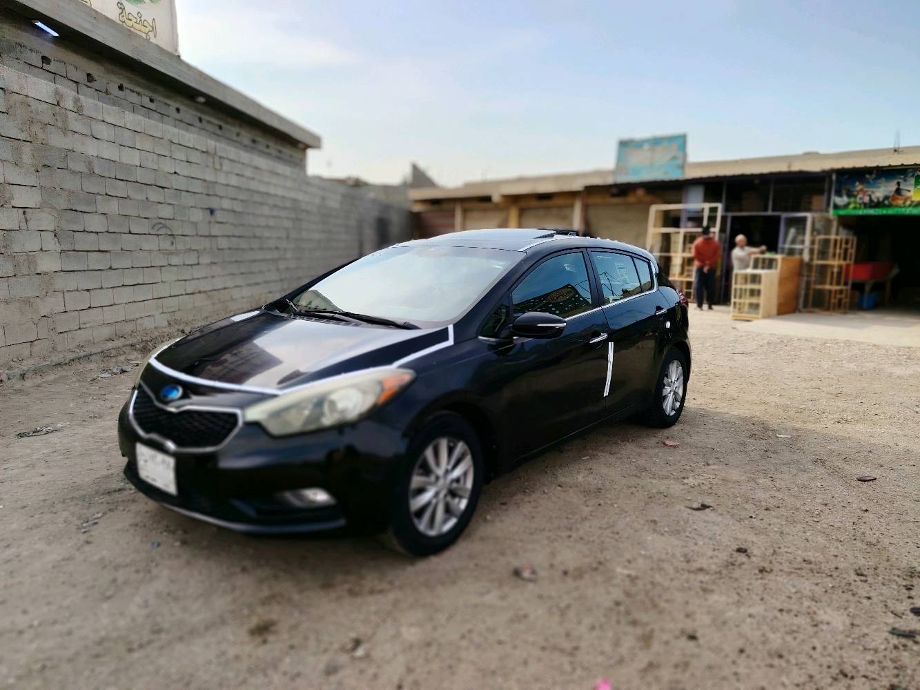سلام عليكم كيا فورتي 2014 للبيع او مراوس حسب قناعه هاج باك فول مواصفات 1/1 لمتدد لاخير وارد امريكي حادث سرقه جاملغ باب فقط بدون دواخل السياره اليبل واحد شرط فحص وين ما يعجبك بالعراق باب خلفي كلير السياره جاهزه على آخر حباية 
رقم بغداد ألماني مشروع وطني سنويه لل2028 مصفره غرمات 
حجم محرك2000مرغوب مكفول من تنقيص و تبخير 
ماشية فقط 140 حقيقي 
فول مواصفات 1/1 
سلايت روف(فتحة
بصمة تشغيل + ابوب +صندوق
كشنات جلد+ تحكمات + خزن
ترحيب بلمري + شفط شاير
شاشة عطال كبيرة
كامره رجوع 
تبريد بيانو
نظام قياده ذاتي
مانع زلاق
نظام ايكو
ويل كروم 
باقي بية مواصفات هواي العنوان بغداد السعر 82 مناسب بيه مجال البسيط رقم هاتف ***********