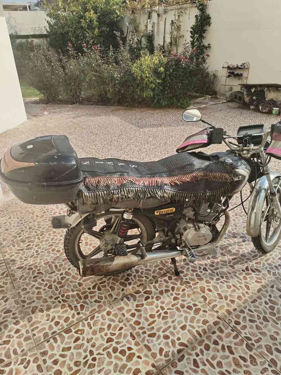 موطور البيع منفيس موجود تواصل ع رقم ***********
