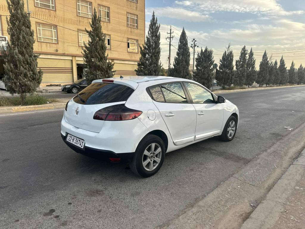 رینو مکیان2012
کیرتوماتیک مکینە16زنجیر
تەنیا بونیت سبوغ هەندیک ساردی هەیە
رقم تازەیە سنوی2024
سعر53گەلاو مجال
ژمارە موبایل***********
عربــــــــــی 
رینومیکان 2012
کیرتوماتیک محرک16زنجیر
فقط بونت سبوغ بیە شویە بارد
رقم جدید سنوی 2024
سعر 53مجال بسیط
رقم هاتف***********وتساب موجود أربيل, العراق
