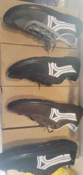 يوجد حذاء الفا رجالي سعر الكرتون 23 اهل الجمله كميات سعر مناسب 22 قياساته يبدا من 40 لحد 45  لحد  42 47 التواصل على هذا الرقم *********** ***********
