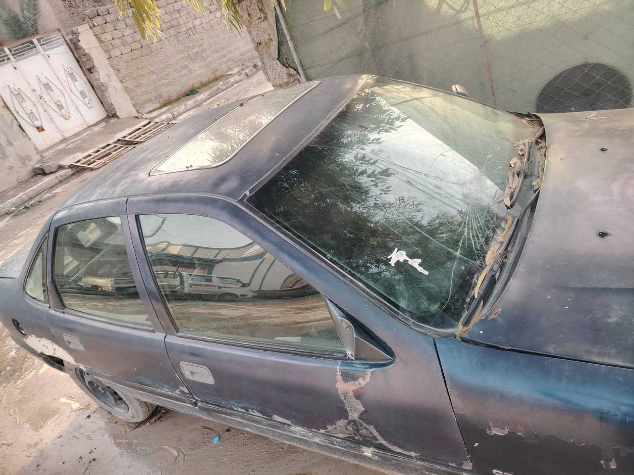 السلام عليكم سياره فكترا للبيع الشرعي موجود بس ما يحول محرك وكير شرط مكاني حي الشفاء قرب مستشفى الجمهوري *********** بي وتساب
