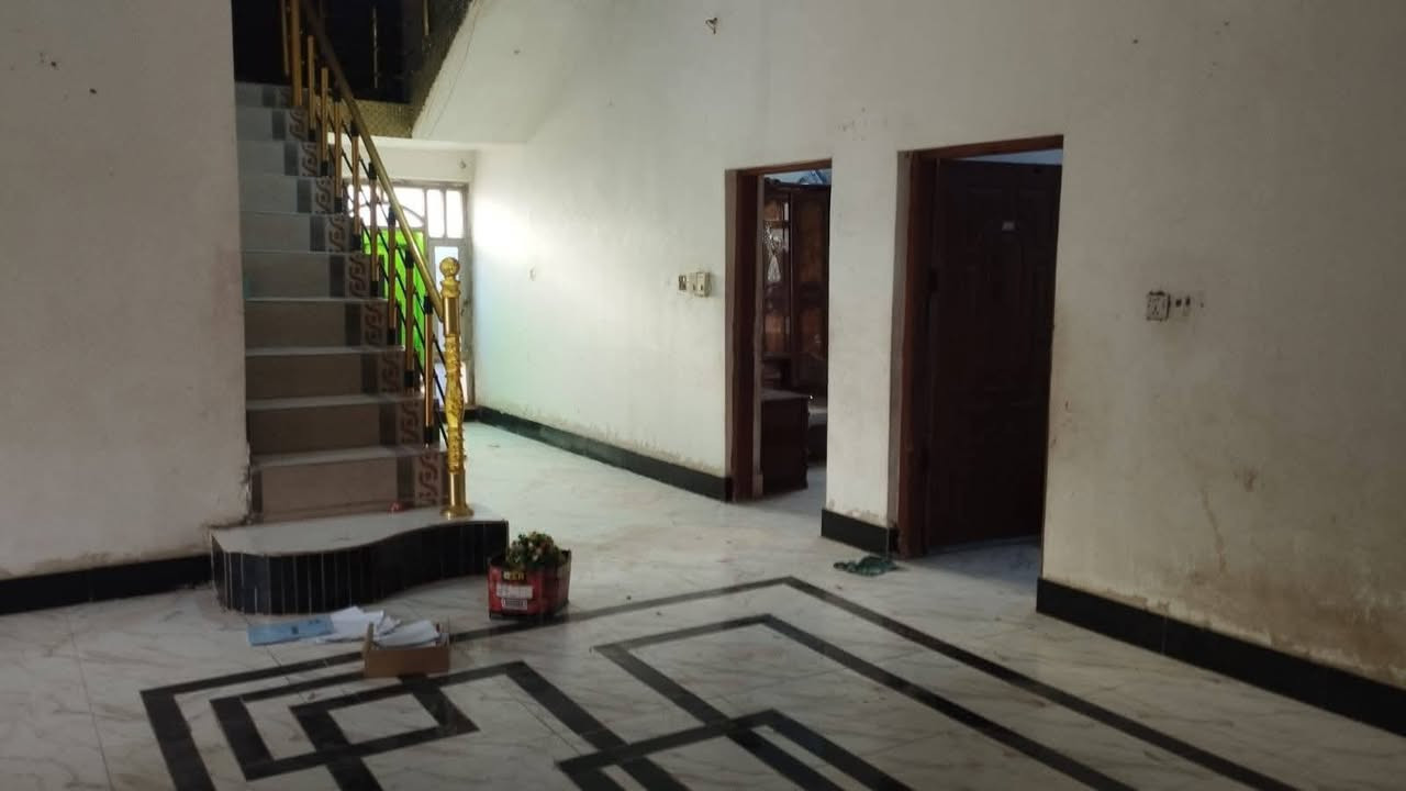 🧿للبيع بيت زراعي مساحه 500متر بناء حديث طابوق السقف  كونكريت مسلح  غرفتين وصاله واستقبال ومطبخ وصحيات داخليه وخارجيه وحديقه وكراج يتسع 4 سيارات 🧿الموقع  صوب بني ركاب طريق بعير من جهة منطقة اشياع على الشارع الرئيسي خدمات كامله 🧿للاستفسار الاتصال على الارقام التالية
🧿للبيع بيت زراعي بناء حديث طابوق السقف  كونكريت مسلح  غرفتين وصاله واستقبال ومطبخ وصحيات داخليه وخارجيه وحديقه وكراج يتسع 4 سيارات 🧿الموقع  صوب بني ركاب طريق بعير من جهة منطقة اشياع على الشارع الرئيسي خدمات كامله 🧿للاستفسار الاتصال على الارقام التالية 
***********
*********** يتوفر وتساب
