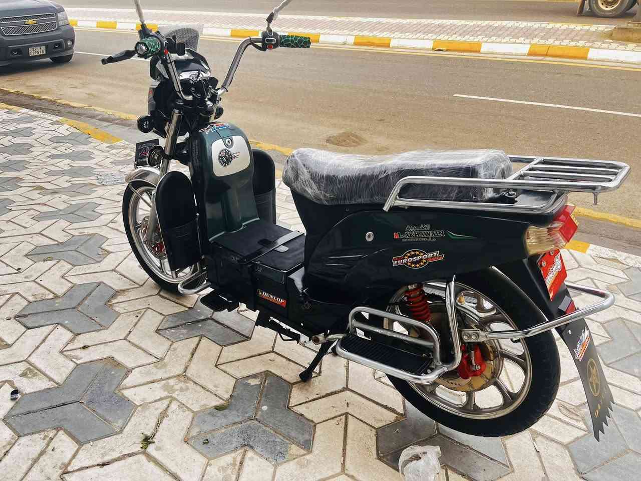 السلام عليكم دراجة شحن هارلي موديل 24 بطاريات على الفحص
جهاز إنذار تشغيل عن بعد لايت عالي ناصي 

شاحنة جديدة موطور نضيف وعلى الفحص 

مكاني فلوجة شارع ستين قرب صيدلية ضوء القمر 

السعر 470 وبي مجال للشراي 

***********
