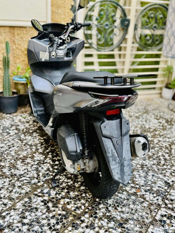 السلام عليكم دراجه pcx للبيع كوري الجيل الرابع مكفوله بدون اي نقص السعر 18ورقه وبيها مجال بسيط
للاستفسار:
***********
