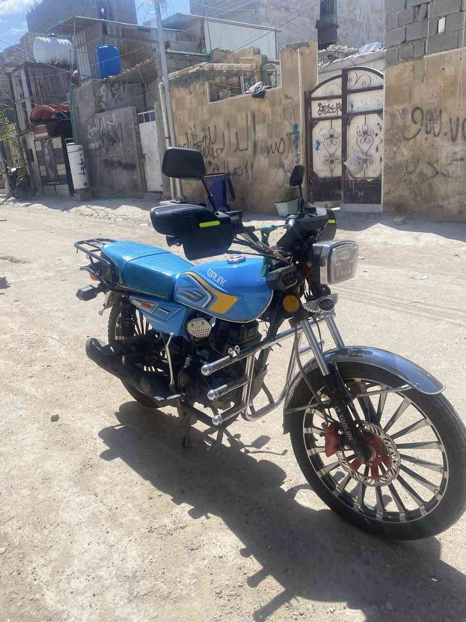 السلام عليكم مكلف بل نشر سونك مودل 25 ضاغطه و زنجبيل يعني انسه رجه فول علا اخير حبه ما ناقصه شي بس تفيلس عوزه أوراق موجوده سعر 850 وبيه مجال حك جيه مكان بغداد حي اور ***********
