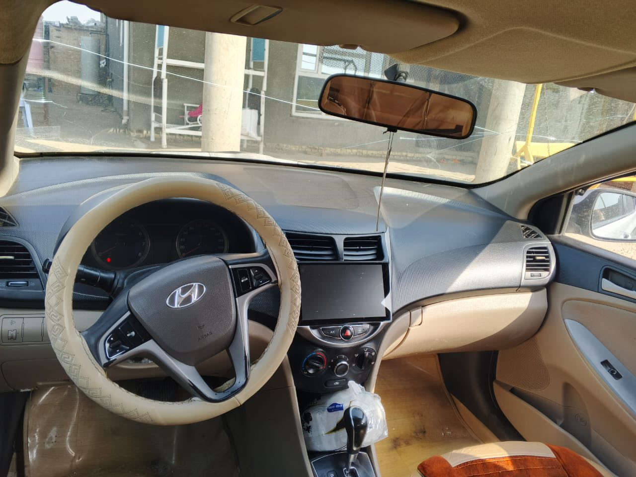 سلام عليكم اكسنت مديل 16حلوه سيارة مصبوغ حزام اثر جراد فقط بيه ضربه بل.جاملغ   خلفي فقط تبريد تدفئه تخم تاير حداديه رقم واسط تحويل ثاني يوم مكان واسط سعر 68 ***********
